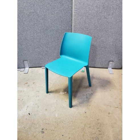 Chaise Bleu 4 pieds