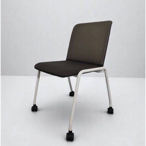 Chaise de reunion a roulette