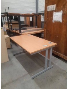 Bureau droit pieds gris 2