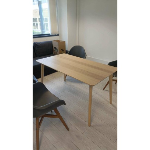 Table de réunion rectangulaire 140x78 cm – Bois clair