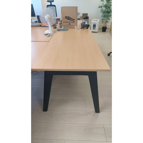Bureau de travail 160x80 cm – Plateau hêtre, pieds métal