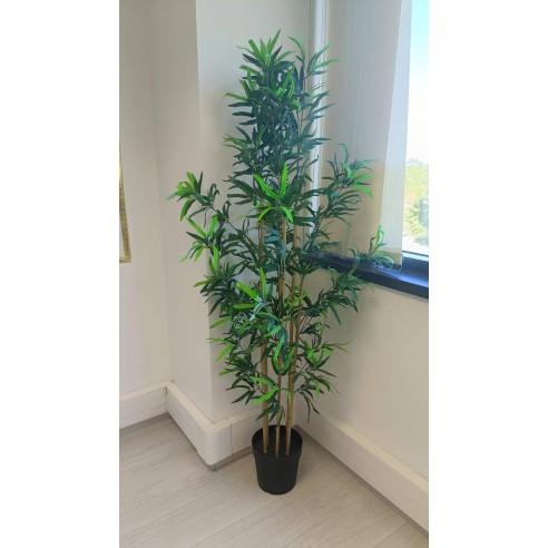 Plante verte artificielle