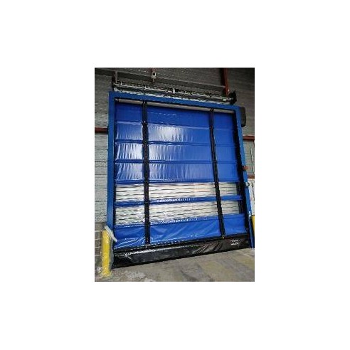 Porte sectionnelle PVC souple marque NERGECO