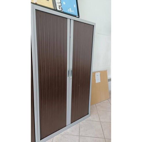 Armoire à rideaux haute