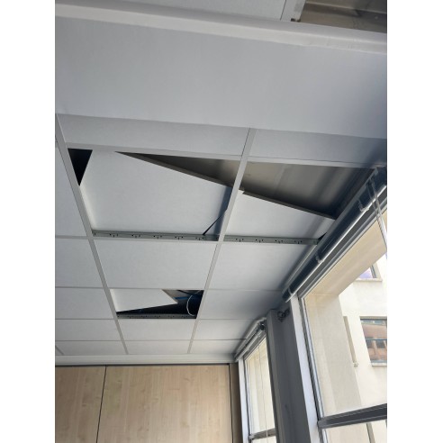 Dalle de faux-plafond minérale
