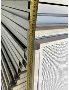 Faux plafonds extérieurs perforés 2