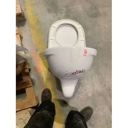 WC suspendu sans marque - reconditionné (Réf 106)