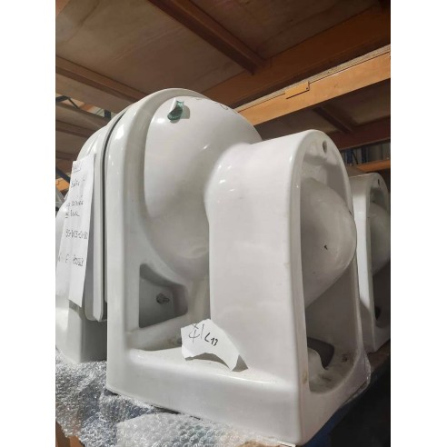 WC suspendu sans marque - reconditionné (Réf 137)