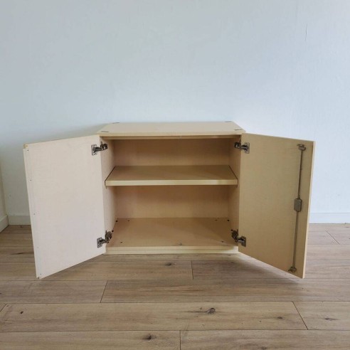Meuble bas porte battante