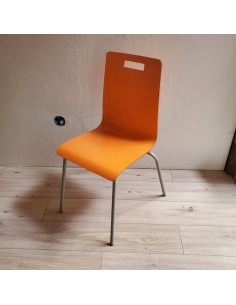 Chaise restauration orange
