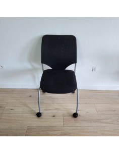 Chaise de réunion à roulette 2