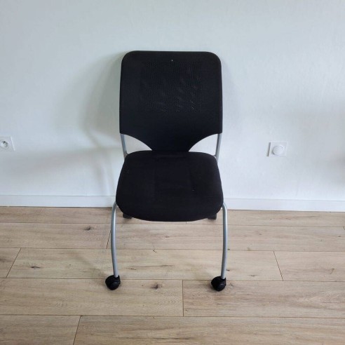 Chaise de réunion à roulette