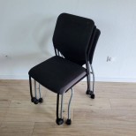 Chaise de réunion à roulette