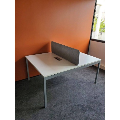 Cloisonette de bureau