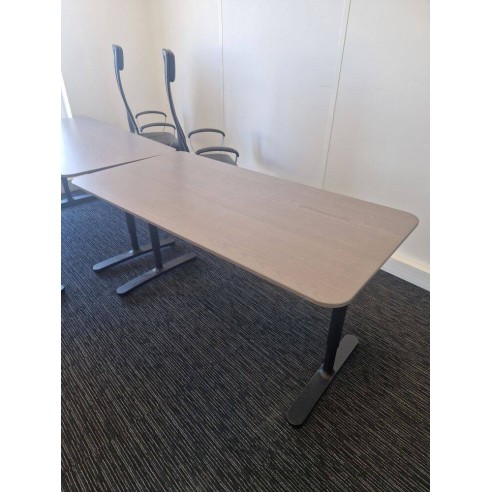 Bureau Bekant