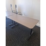 Bureau Bekant