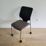 Chaise de réunion à roulette