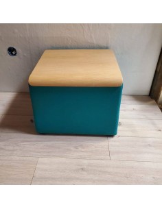 Tabouret bas bleu carré 2