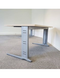 Bureau pied en I 2
