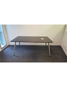 Table de réunion