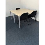 Table de réunion