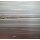 Dalle faux plafond métallique