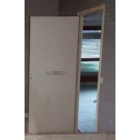 Porte simple en bois âme pleine