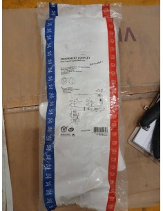 Equipement évier 2 cuves D60, bouchons inox, serr 0-55mm, avec TP,corps 100% PC