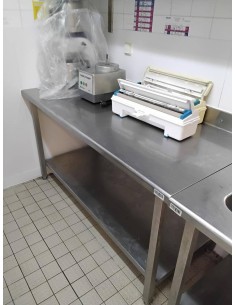 Plan de travail inox 160×87×70 cm – Réemploi