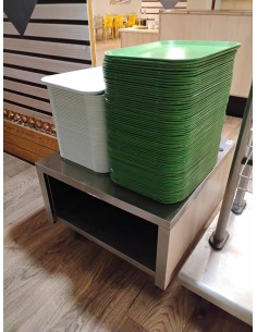 Porte-plateaux sur roulettes 76×55×78 cm – Réemploi