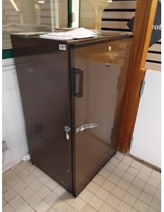 Cave à vin professionnelle 70×124×60 cm – Réemploi