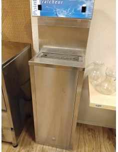 Fontaine à eau 41×142×34 cm – Réemploi