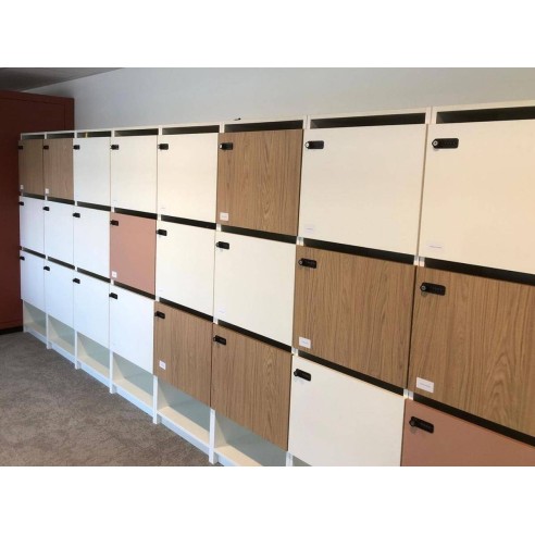 Agencement et mobilier sur-mesure upcyclé