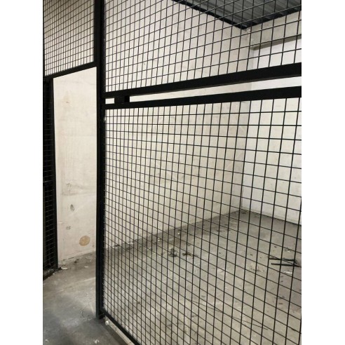 Grilles métalliques de cloisonnement intérieur