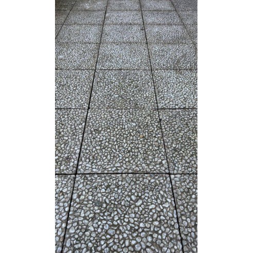 Dalles gravillonnées