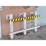 Support métallique pour lisse de protection