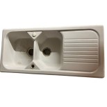 Evier à encastrer 2 bacs avec égouttoir