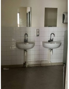 Lavabo en céramique 2