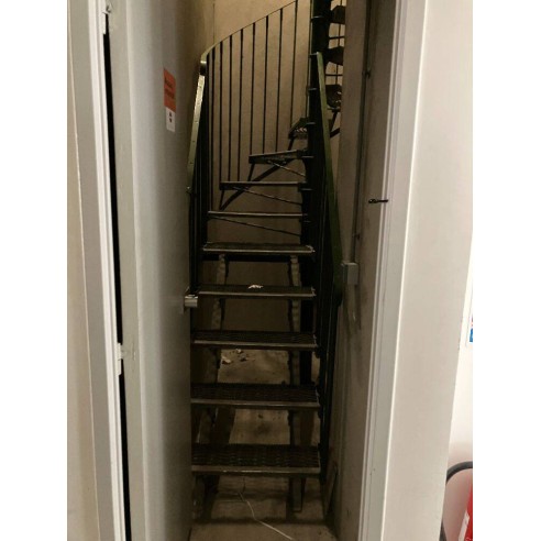 Escalier type colimaçon - Acier