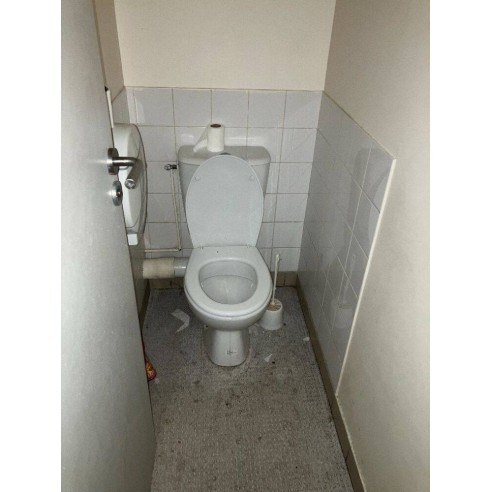 WC (PMR et basique)
